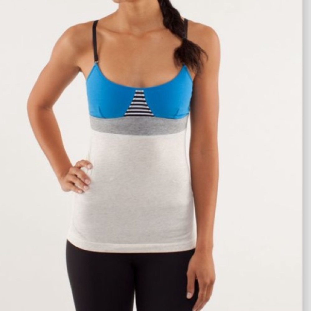 Lululemon Contentment triangle tank.
